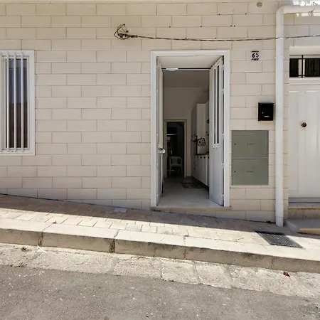 דירה Casa Zagara Bianca בלסטראטה